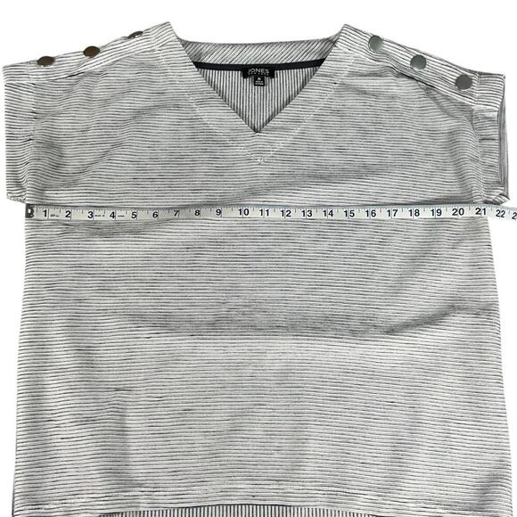 JONES NEW YORK Signature Stripped Blue White Sleeveless Top Silver Button Medium - Picture 6 of 9